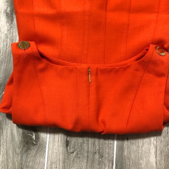 Tory Burch orange body-con dress with gold button detail - size 0 - Picture 4 of 9